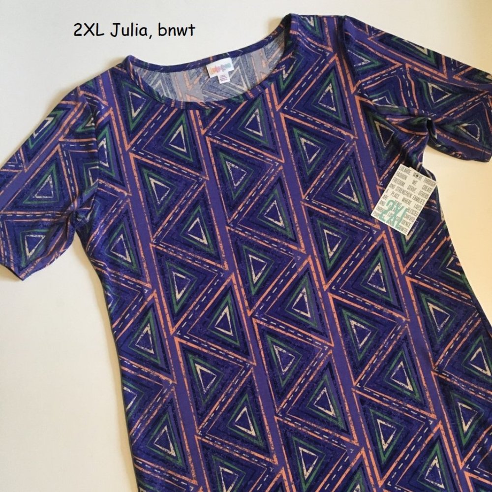 2XL Lularoe Julia sheath dress, purple triangles